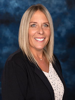 Tracie Nicholson-Pesek