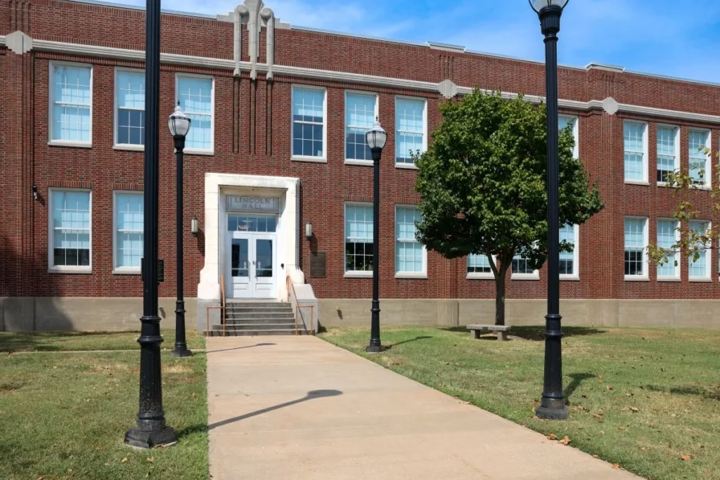 Lincoln Hall building at Ozarks Tech